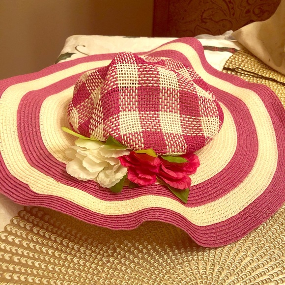 Summer / vacation hat - Picture 1 of 1